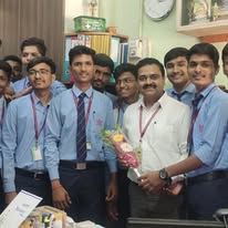 Students felicitate Dr. Ganesh Jorvekar with a bouquet